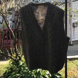 LL.Bean Button Front Cable Knit Sweater Vest NEW
